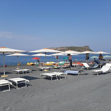 Piccola Casa Con Vista Mare Al Villaggio Del Bridge San Nicola Arcella Cs Zewnętrze zdjęcie