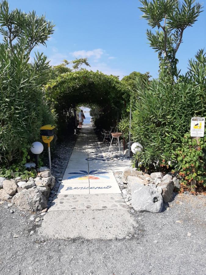 Piccola Casa Con Vista Mare Al Villaggio Del Bridge San Nicola Arcella Cs Zewnętrze zdjęcie